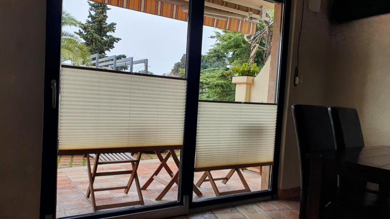 Studio-Apartments Monfort 포르토로즈 외부 사진